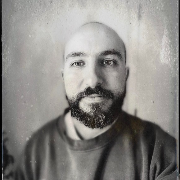 Meet your Posher, Max - Picture 1 of 1